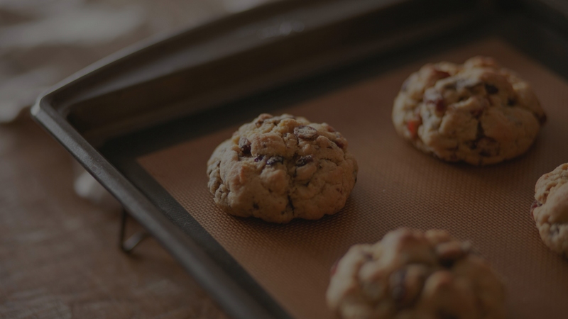 Why a Baking Sheet is Your Best Friend This Season?