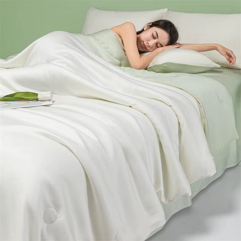 Summer Ice Silk Quilt Bedspread on the Bed Air Conditioning Blanket Breathable Silky Comforter Luxury Bedding Double Queen King