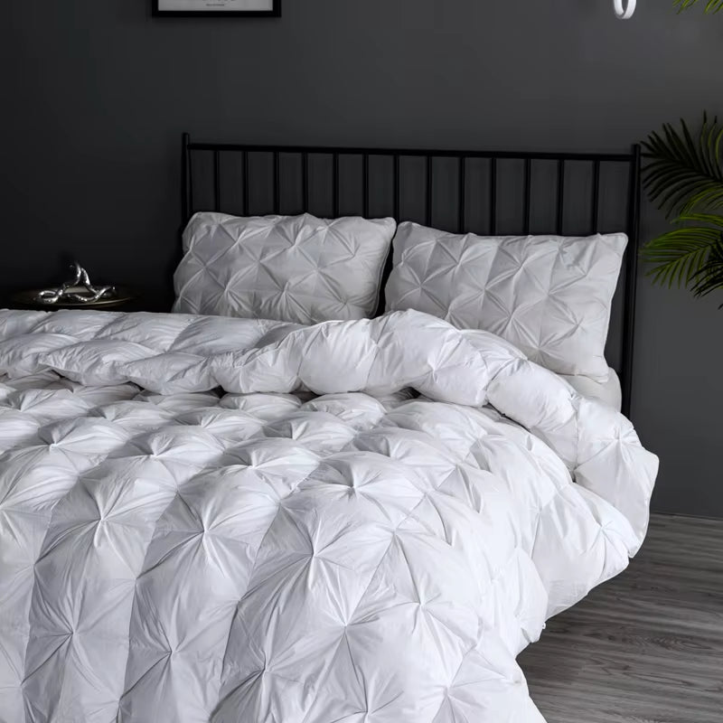 Ultra-Warm Goose down Comforter, Pinch Pleat Duvet Insert, Lightweight Fluffy Duvet for All Season, Premium 100% Cotton Shell