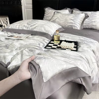 Luxury Spring Summer Quilt Soft Comfortable Cooling Quilts Washed Silk Thin Blanket Printed Smooth Ice Cool Comforter Washable