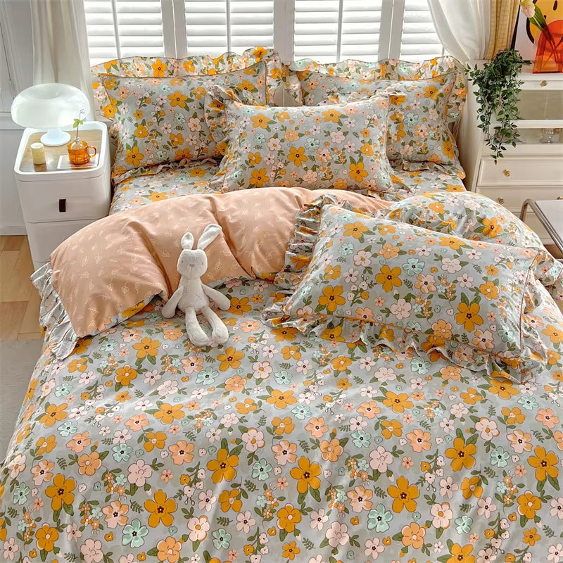 Cheerful Floral Cotton Duvet Cover