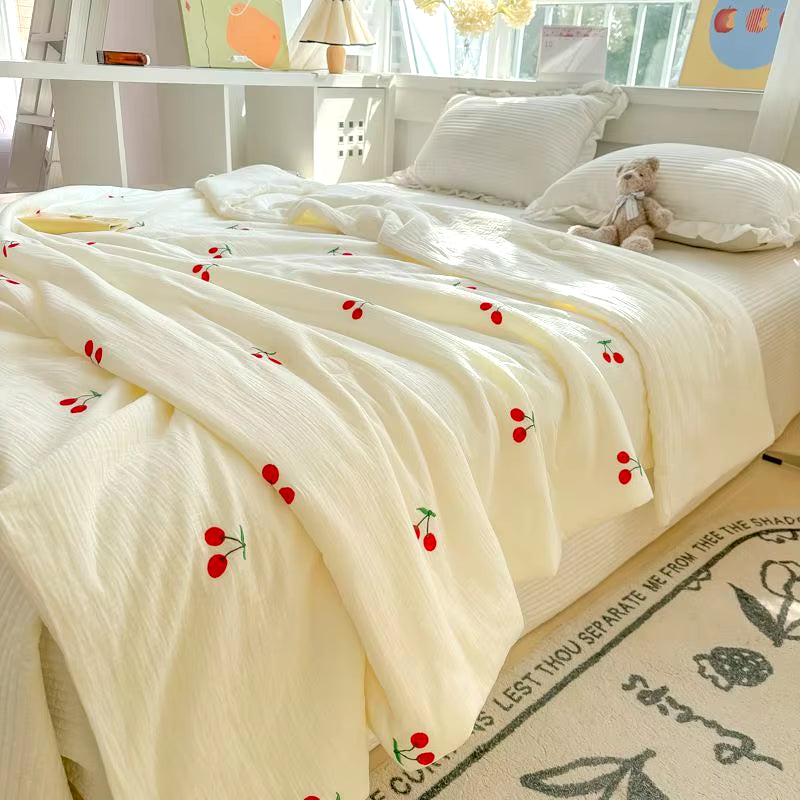 Soft, Skin-Friendly Home Quilt Duvet