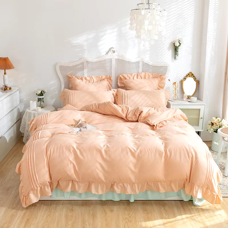 Ruffled Lace Quilt Set