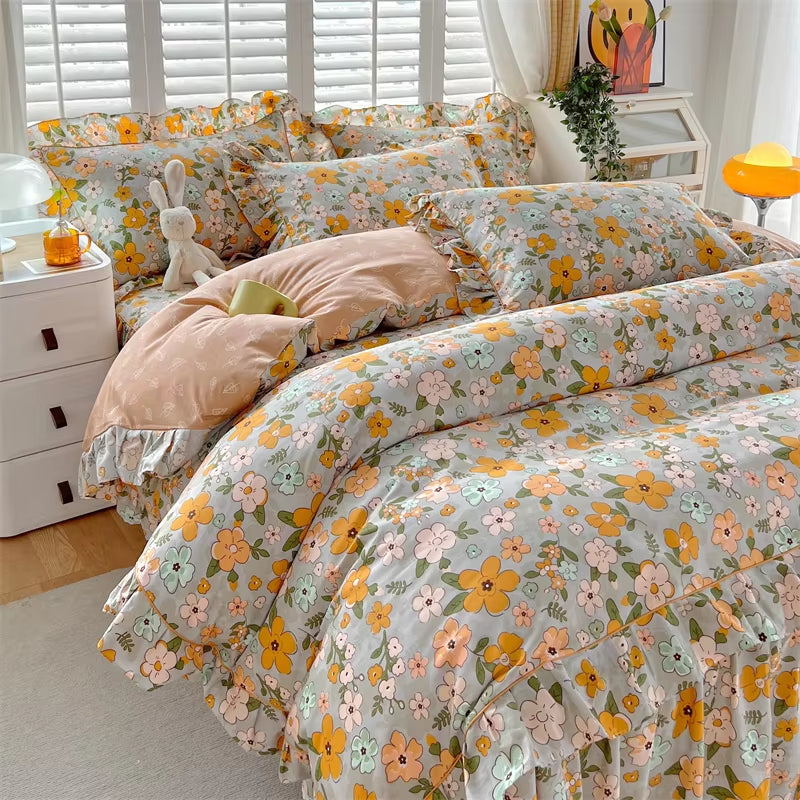 Cheerful Floral Cotton Duvet Cover