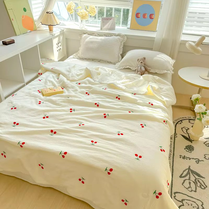 Soft, Skin-Friendly Home Quilt Duvet